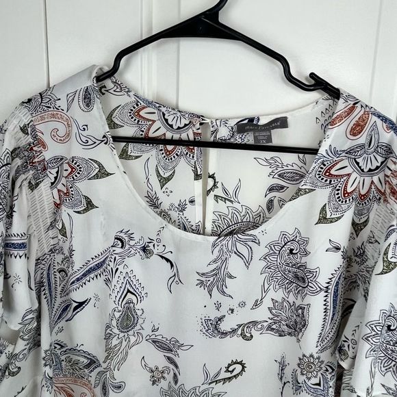 Peace & Pearls White Floral Print Blouse - Picture 4 of 7